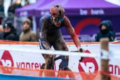 BK_Day2_BlueFrame-50